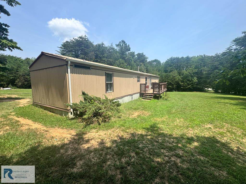 1833 Elkhorn Rd - Photo 1