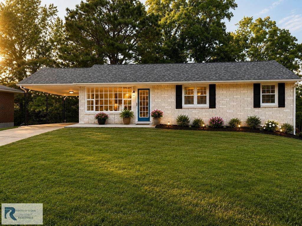 493 Lakeside Dr - Photo 1