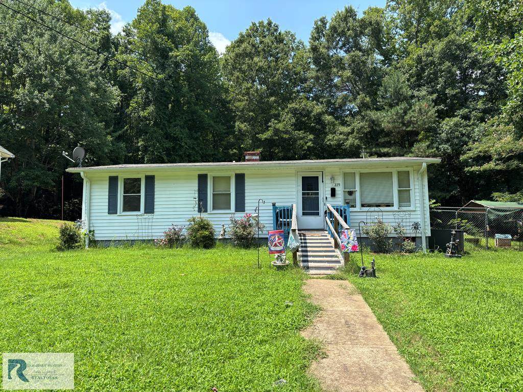 225 Kings Ct - Photo 1