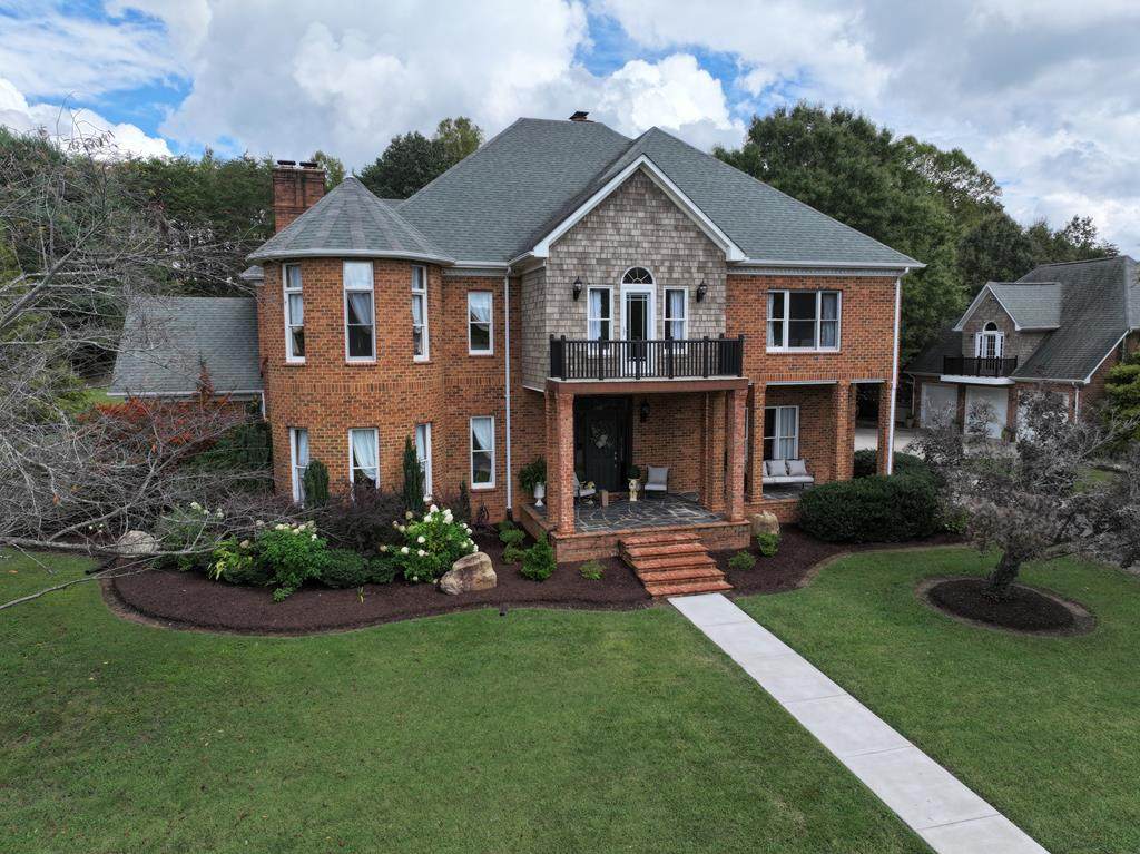 1860 Horseshoe Rd - Photo 1