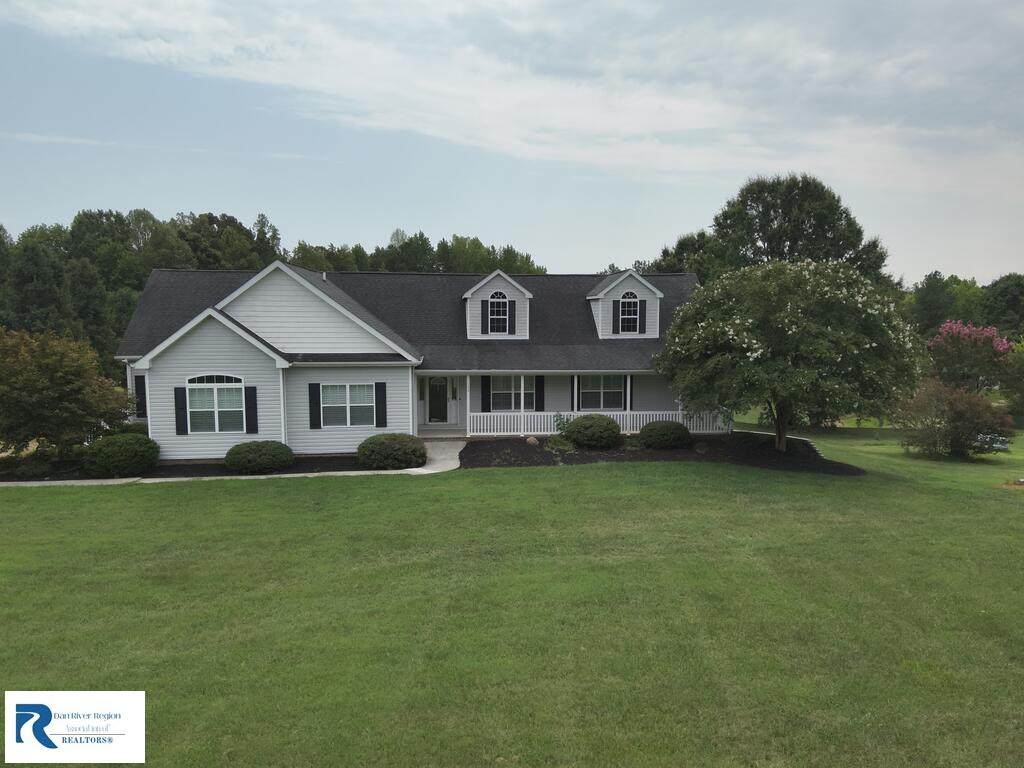 140 Chris Dr - Photo 1