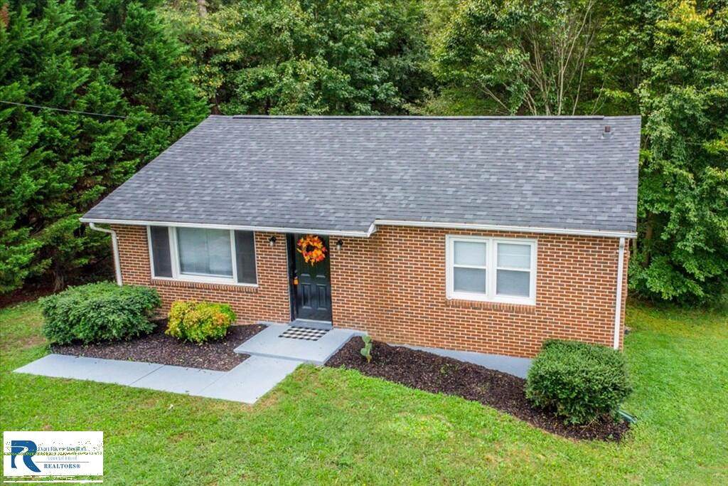 119 Hopkins St - Photo 1