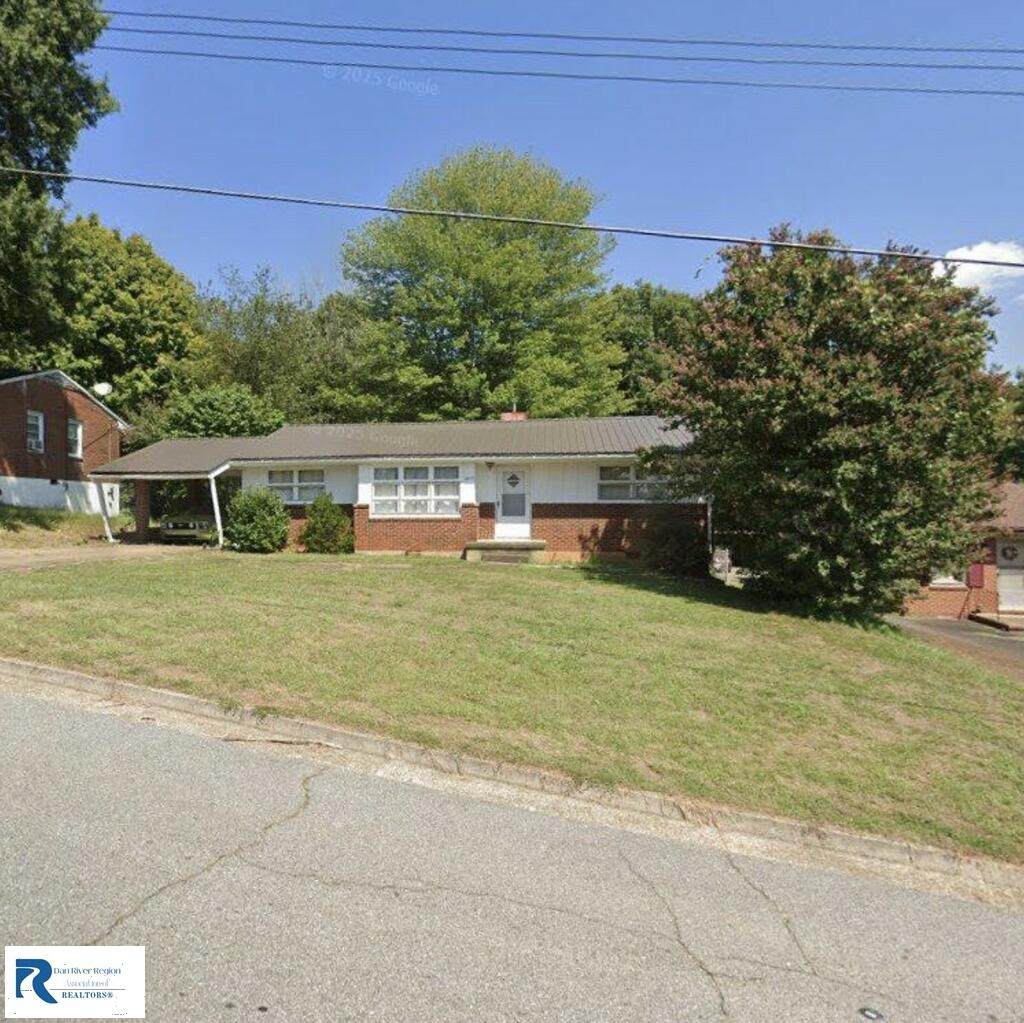909 Owens Rd - Photo 1