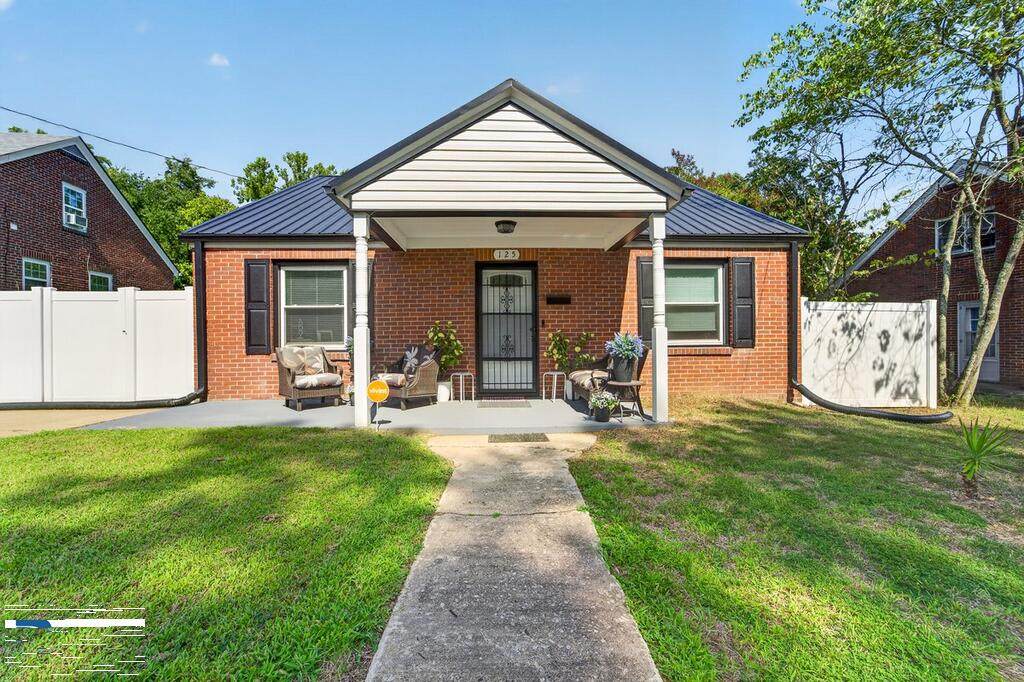125 Forestlawn Dr - Photo 1