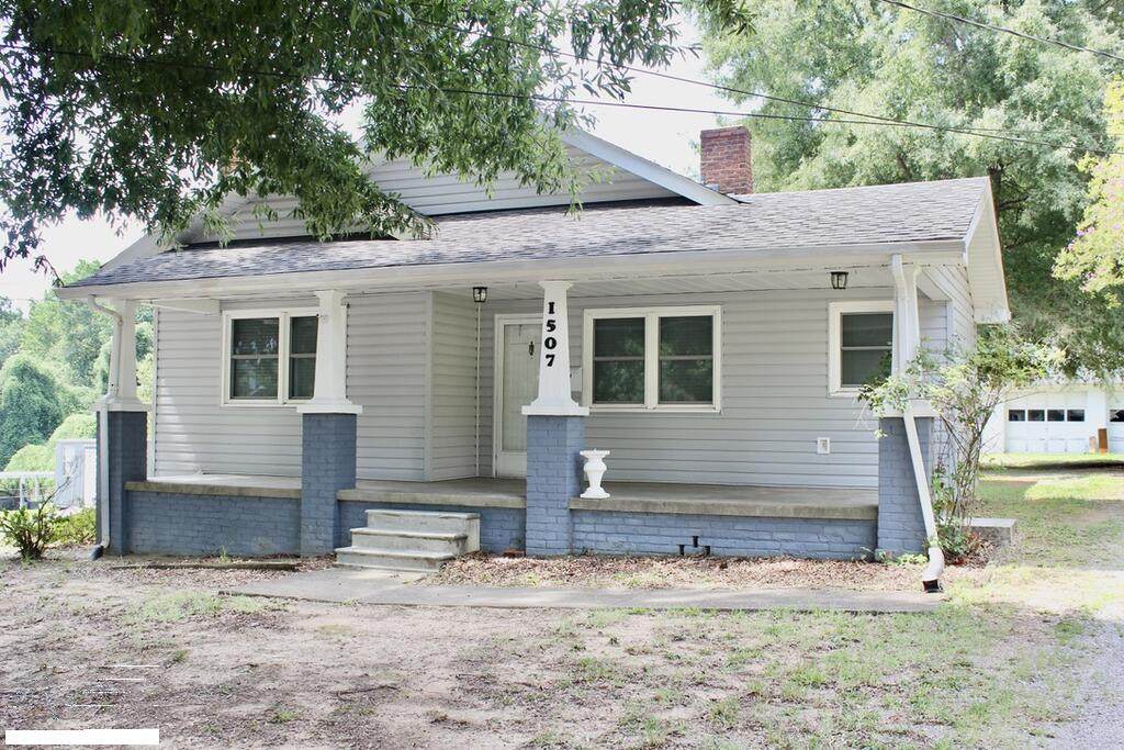 1507 Westover Dr - Photo 1