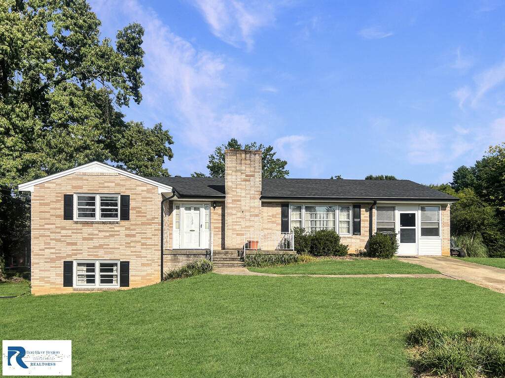 133 Tamworth Pl - Photo 1
