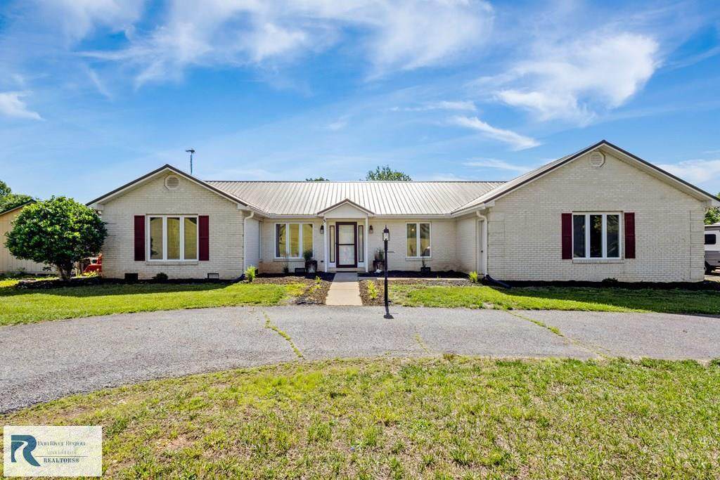 4220 Mountain Valley Rd - Photo 1