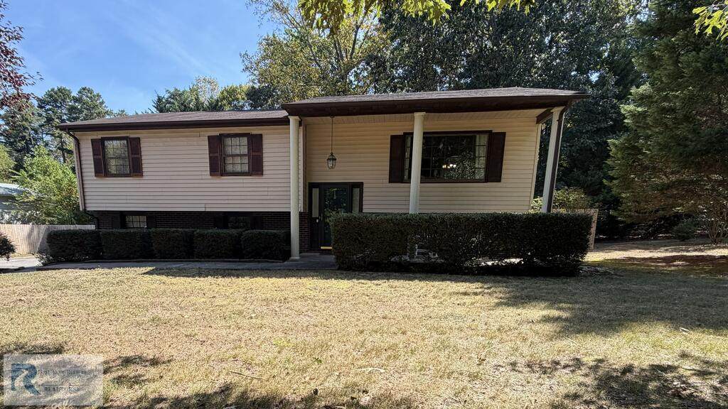 216 Woodcreek Pl - Photo 1