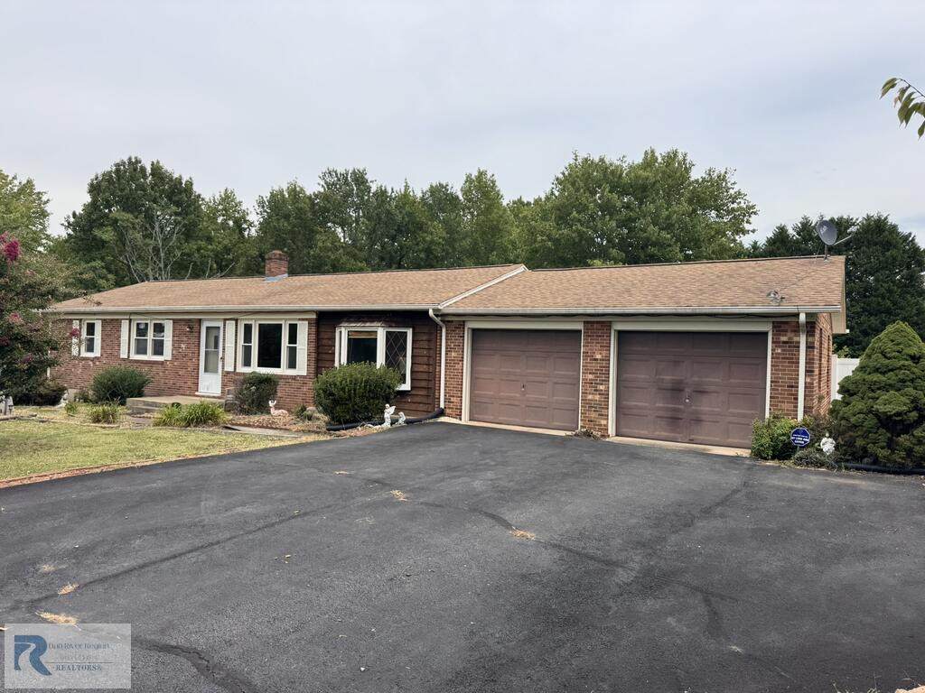 1977 Riley Farm Rd - Photo 1