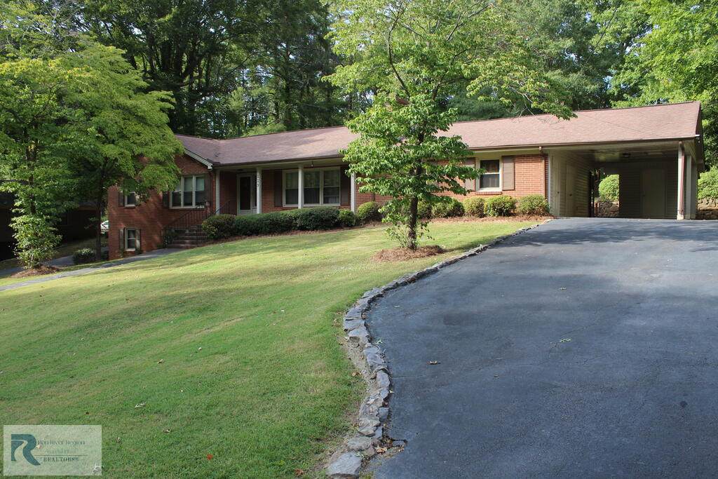 115 Fairmont Cir - Photo 1