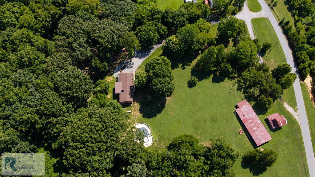 566 Princeton Rd - Photo 1