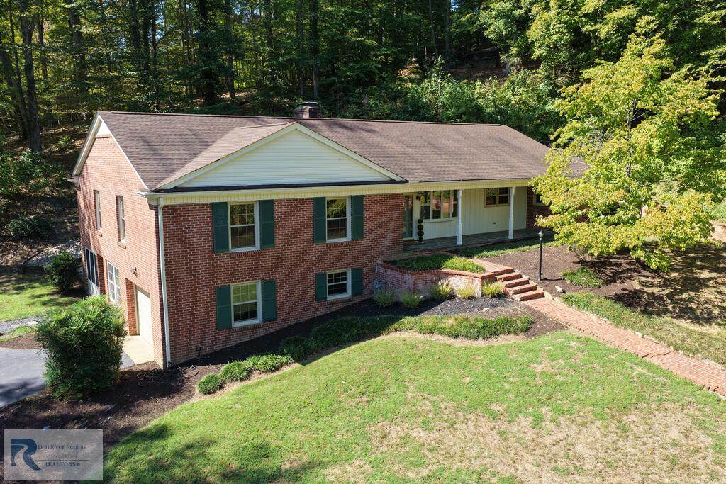 513 Downing Dr - Photo 1