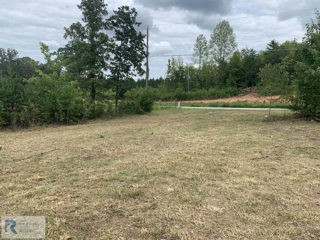 5470 Axton Rd - Photo 1