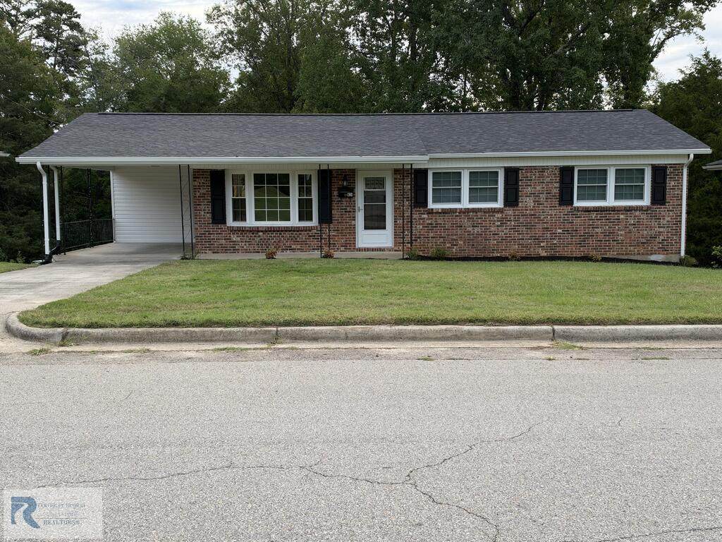 424 Cedarbrook Dr - Photo 1