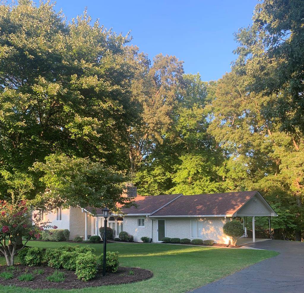 333 Laurel Woods Dr - Photo 1