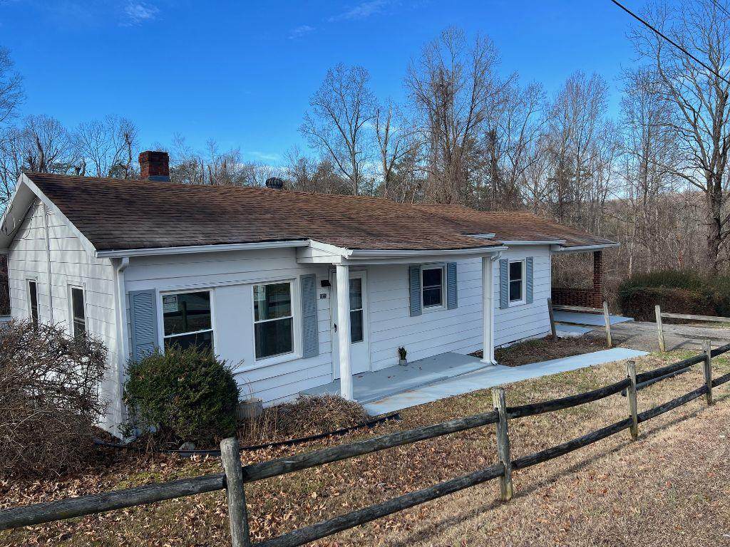 1028 Old Quarry Rd - Photo 1