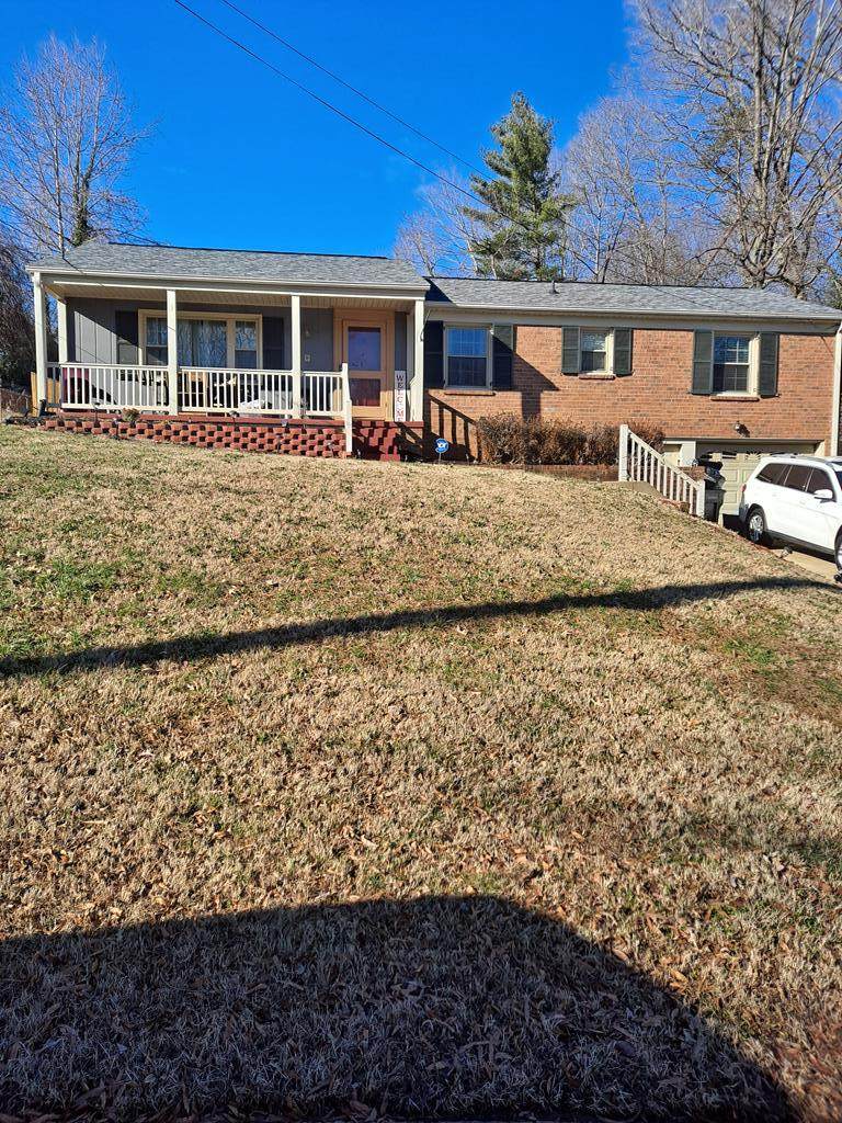 113 Elon Pl - Photo 1