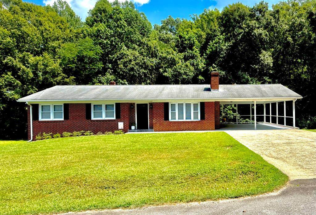 224 Lamberth Dr - Photo 1