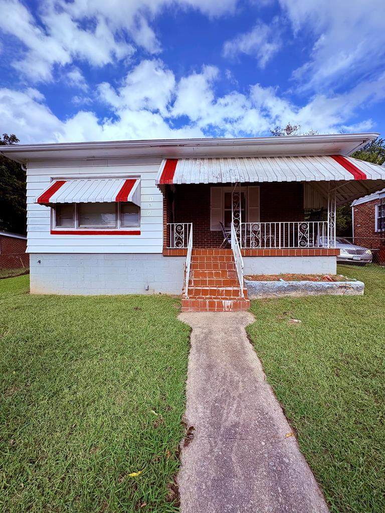 151 Smith St - Photo 1