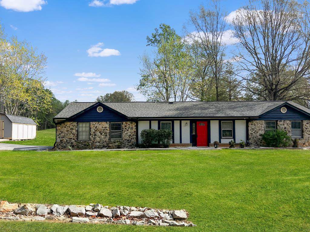 227 Candlewood Dr - Photo 1