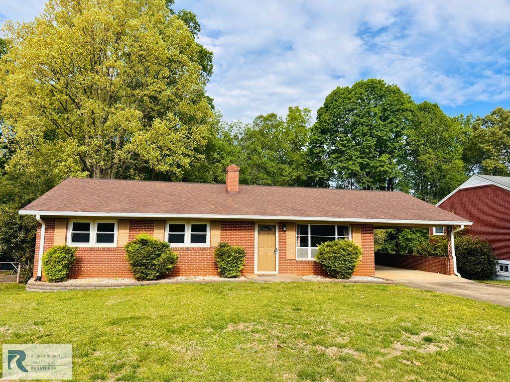 808 Clarke Rd - Photo 1