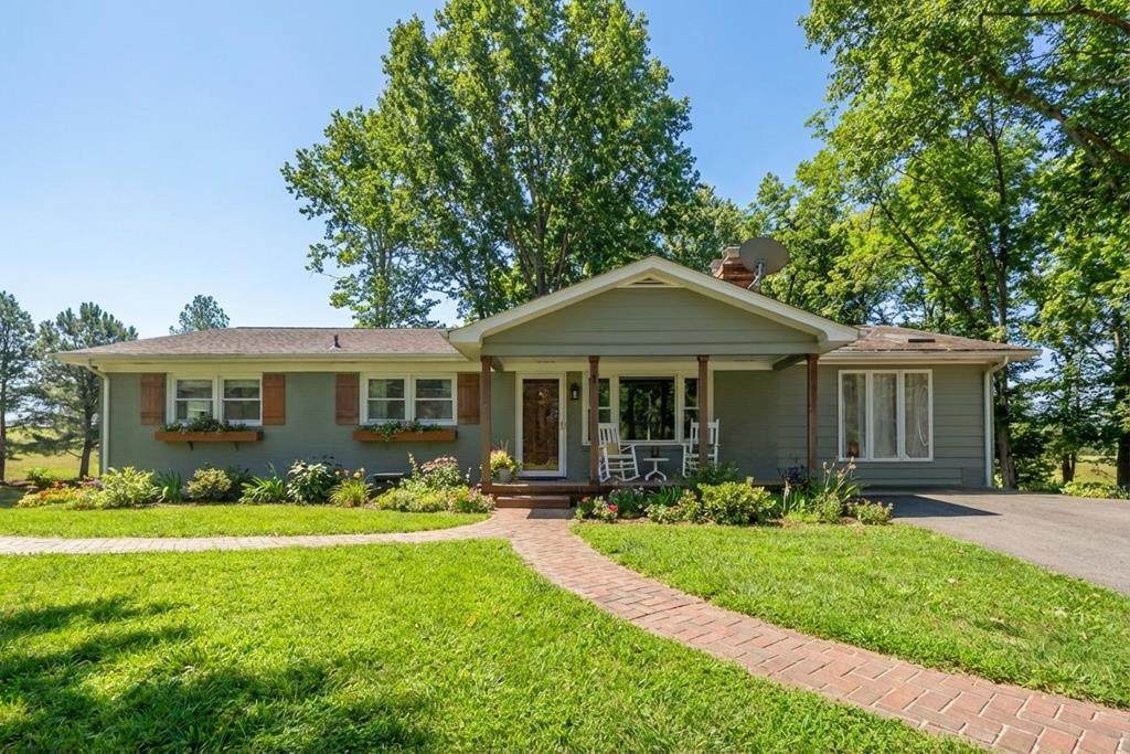 216 Rocky Knoll Ln - Photo 1