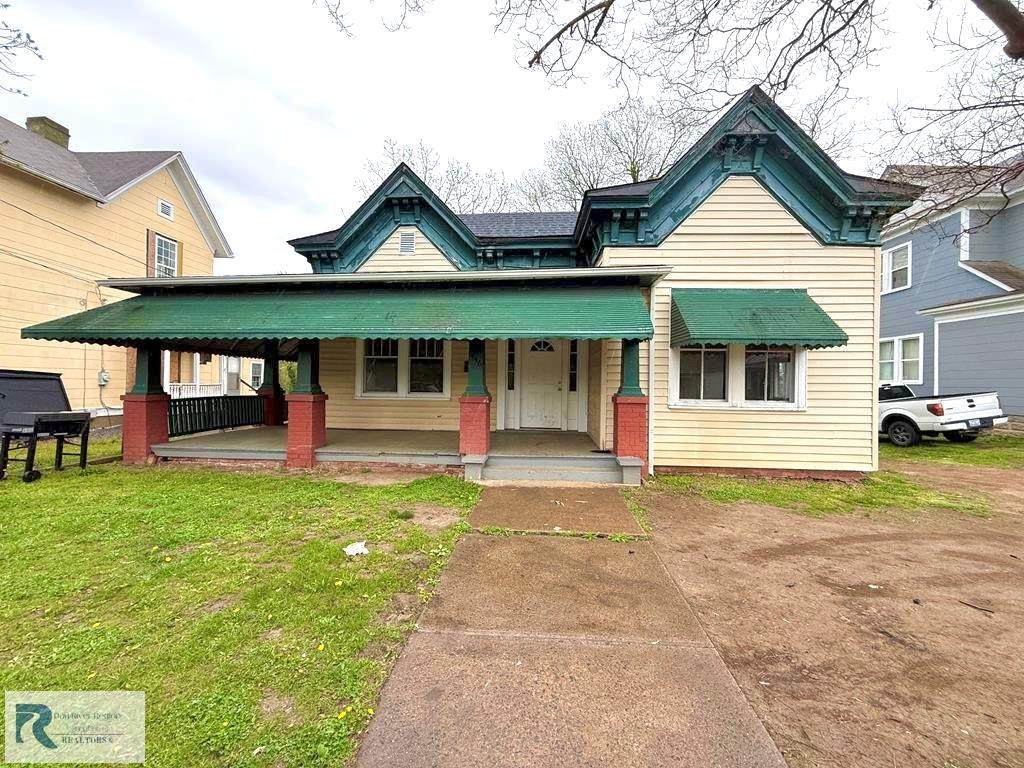 1446 North Main St - Photo 1