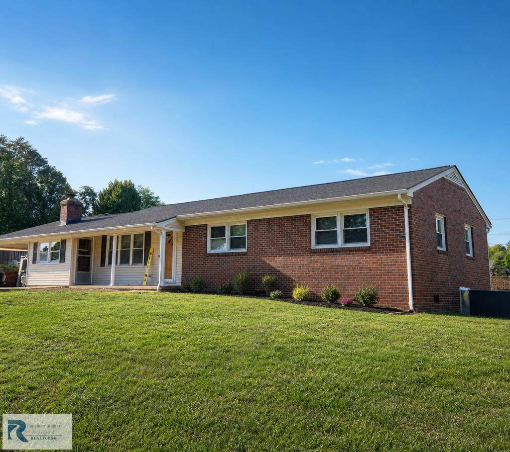 100 Woodside Rd - Photo 1