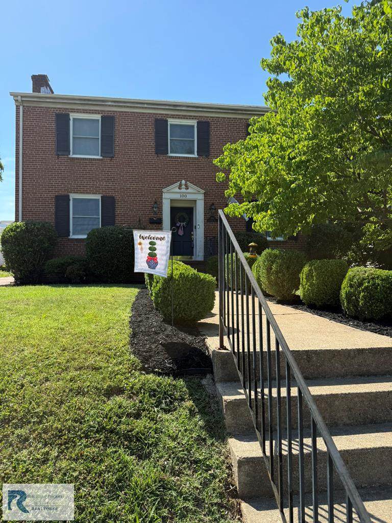 100 Brockton Pl - Photo 1