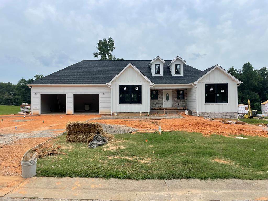 131 Cross Creek Ln - Photo 1