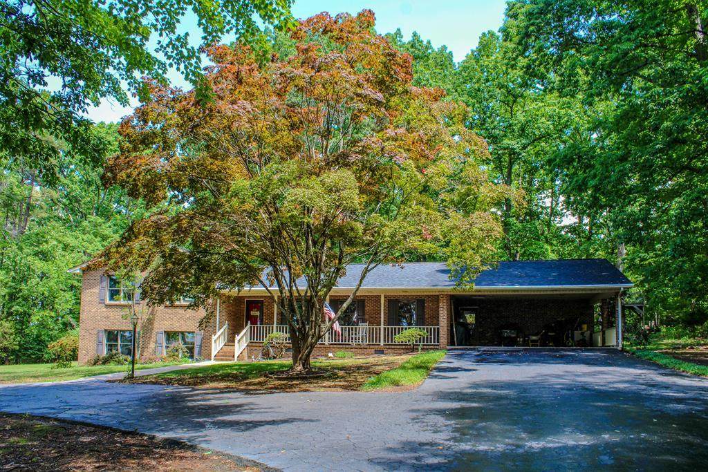 1773 Barker Rd - Photo 1