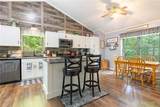 565 Williamsburg Court - Photo 4