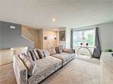 1912 Amelia Way - Photo 4