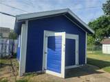 726 Uhrig Avenue - Photo 46