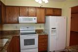 802 Spring Lake Circle - Photo 5