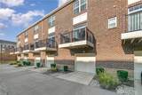 902 Brownstone Row - Photo 24