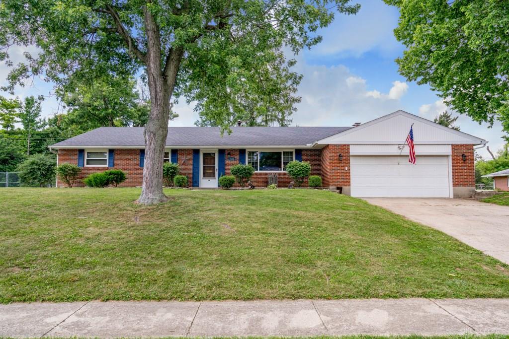 305 Beechgrove Drive - Photo 1