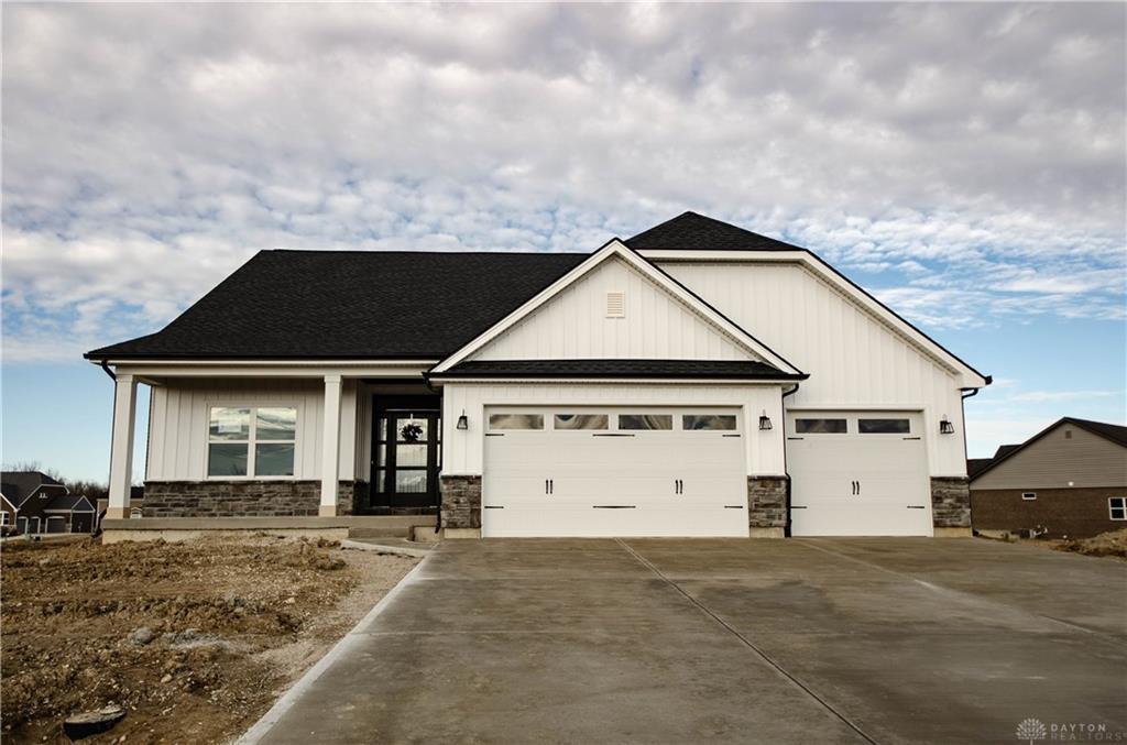 1235 Champion Way - Photo 1