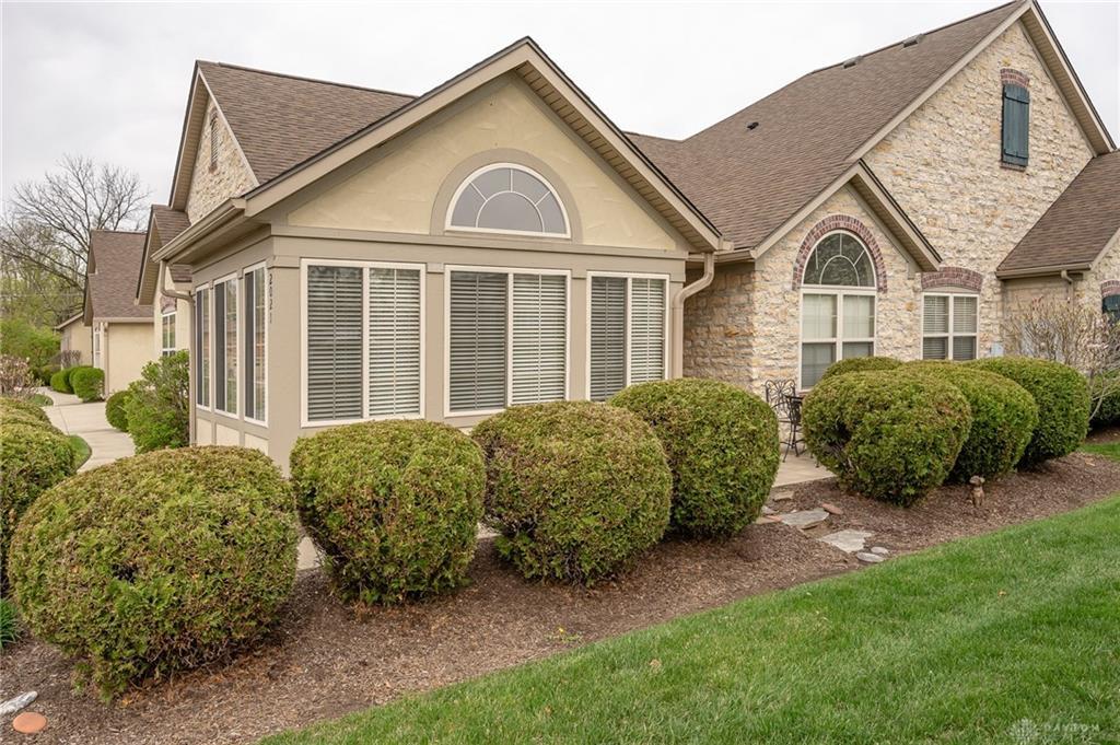 2021 Wentworth Village Drive - Photo 1