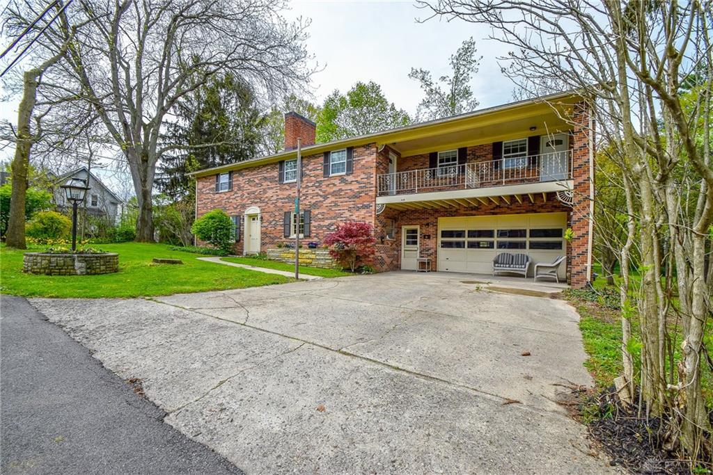 9 Buckles Avenue - Photo 1