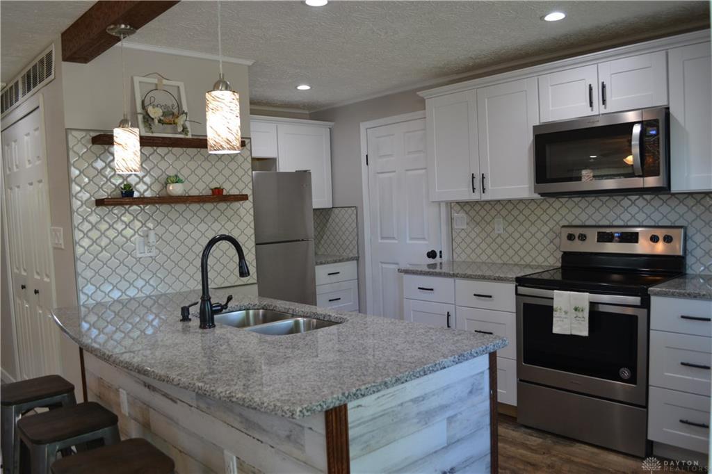 6687 Siamese Avenue - Photo 1
