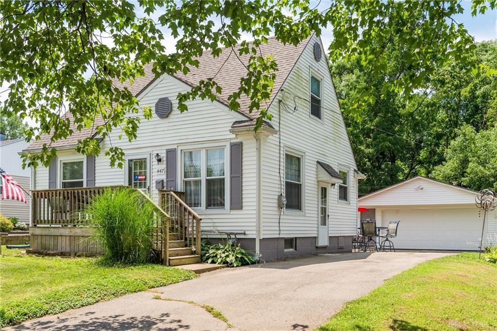 447 Stadium Drive - Photo 1