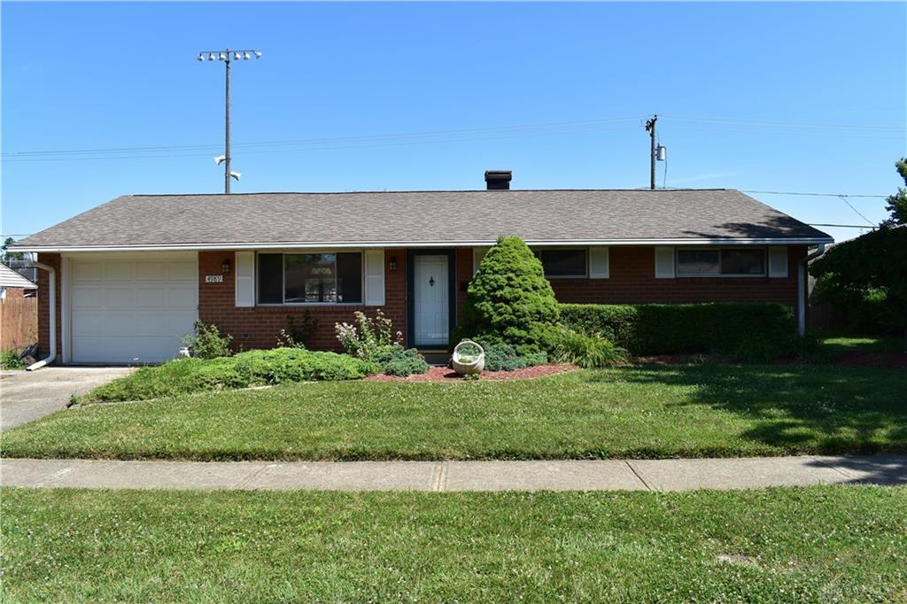 4989 Chesham Drive - Photo 1