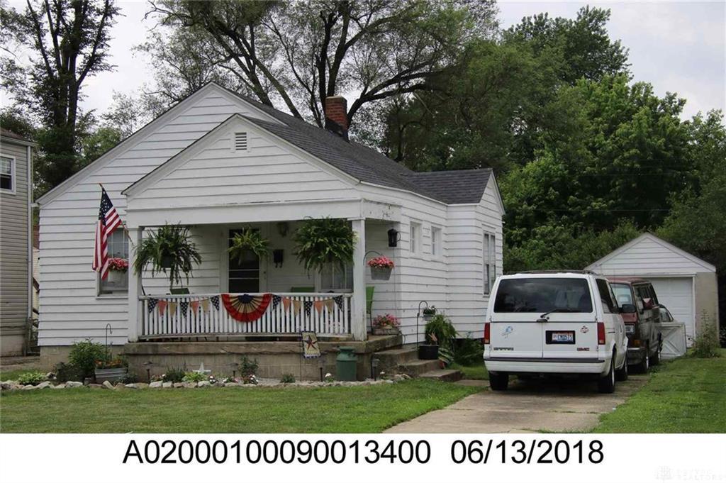 221 Maple Avenue - Photo 1