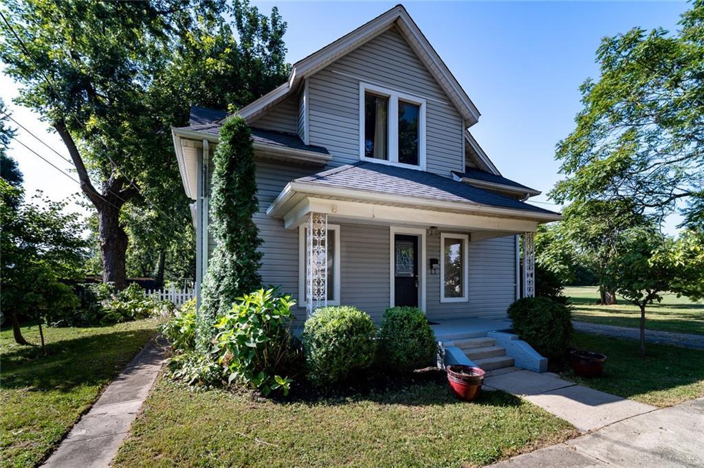 599 Glady Avenue - Photo 1
