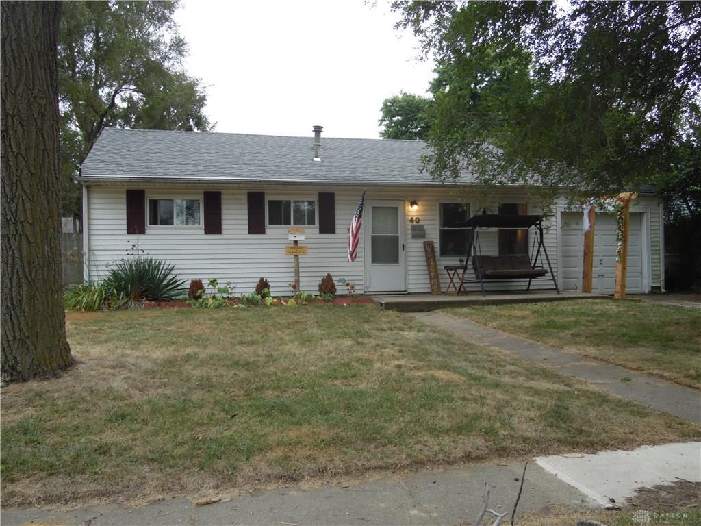 40 Thornton Drive - Photo 1