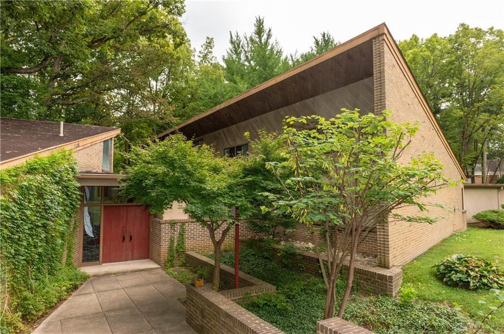 2852 Burrwood Drive - Photo 1