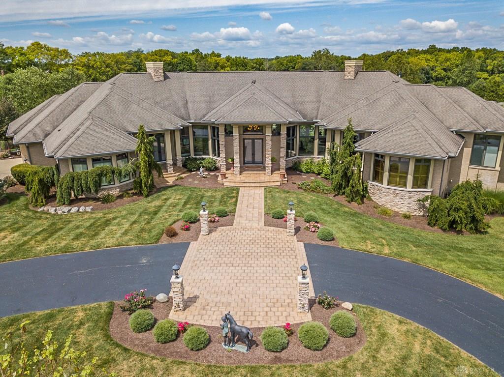 5569 Hathaway Road - Photo 1