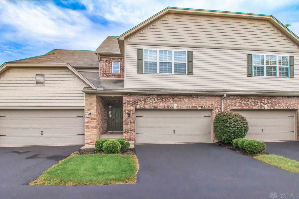 3184 Cobblestone Lane - Photo 1