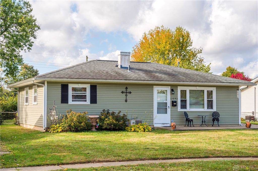 1491 Reid Avenue - Photo 1